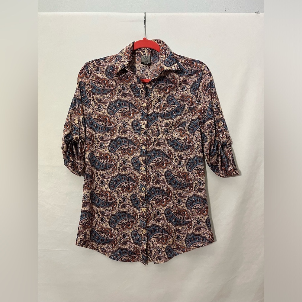 Jonathan Martin brown 3/4 sleeve Women’s button up shirt Size medium